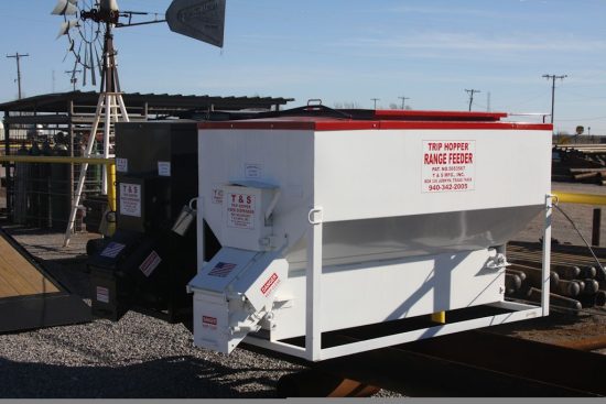 T&S 1500lb Trip Hopper